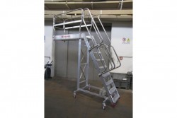 SBS Scala a sbalzo (SBS)