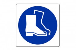 Uso calzature di sicurezza (E1355mis)
