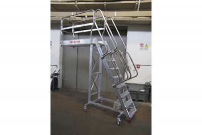 SBS Scala a sbalzo (SBS)